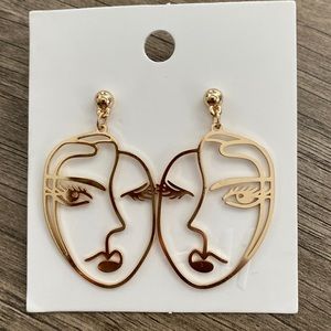 H&M GOLD EARRINGS